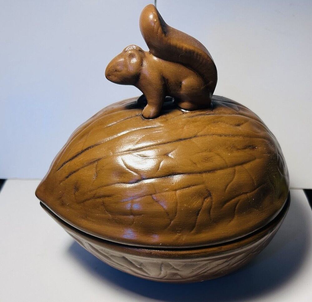 VTG Holland Mold Hand Painted Ceramic Squirrel on Acorn Nut Candy Bowl Signed 70